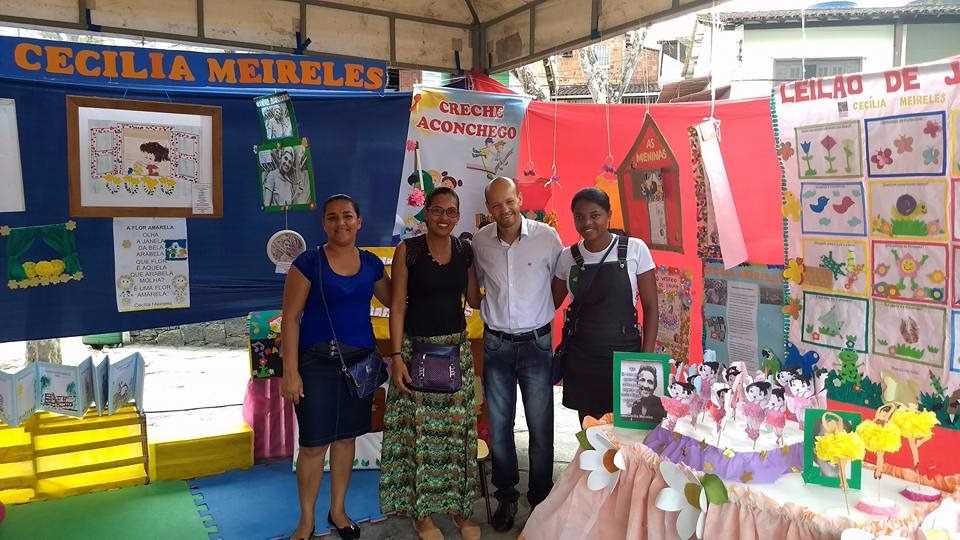 FEIRA LITERARIA